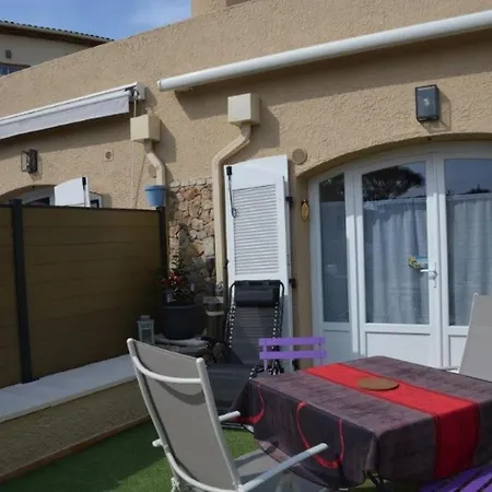 Le Mas Synae- Studio Cosy Pour Deux A Sainte- Maxime * サント・マキシム