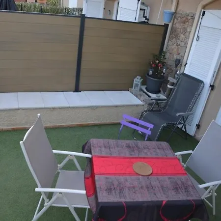 Le Mas Synae- Studio Cosy Pour Deux A Sainte- Maxime