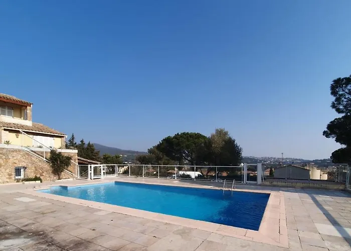 Le Mas Synae- Studio Cosy Pour Deux A Sainte- Maxime *