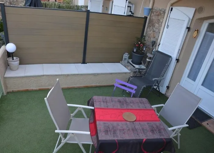 Le Mas Synae- Studio Cosy Pour Deux A Sainte- Maxime