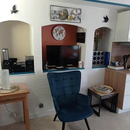 Charmant Studio Pour Escapade A Deux, Sainte- Maxime Le Mas Synae * Sainte-Maxime